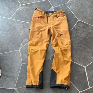 Outdoor Research Men's ski/snowboard pant.